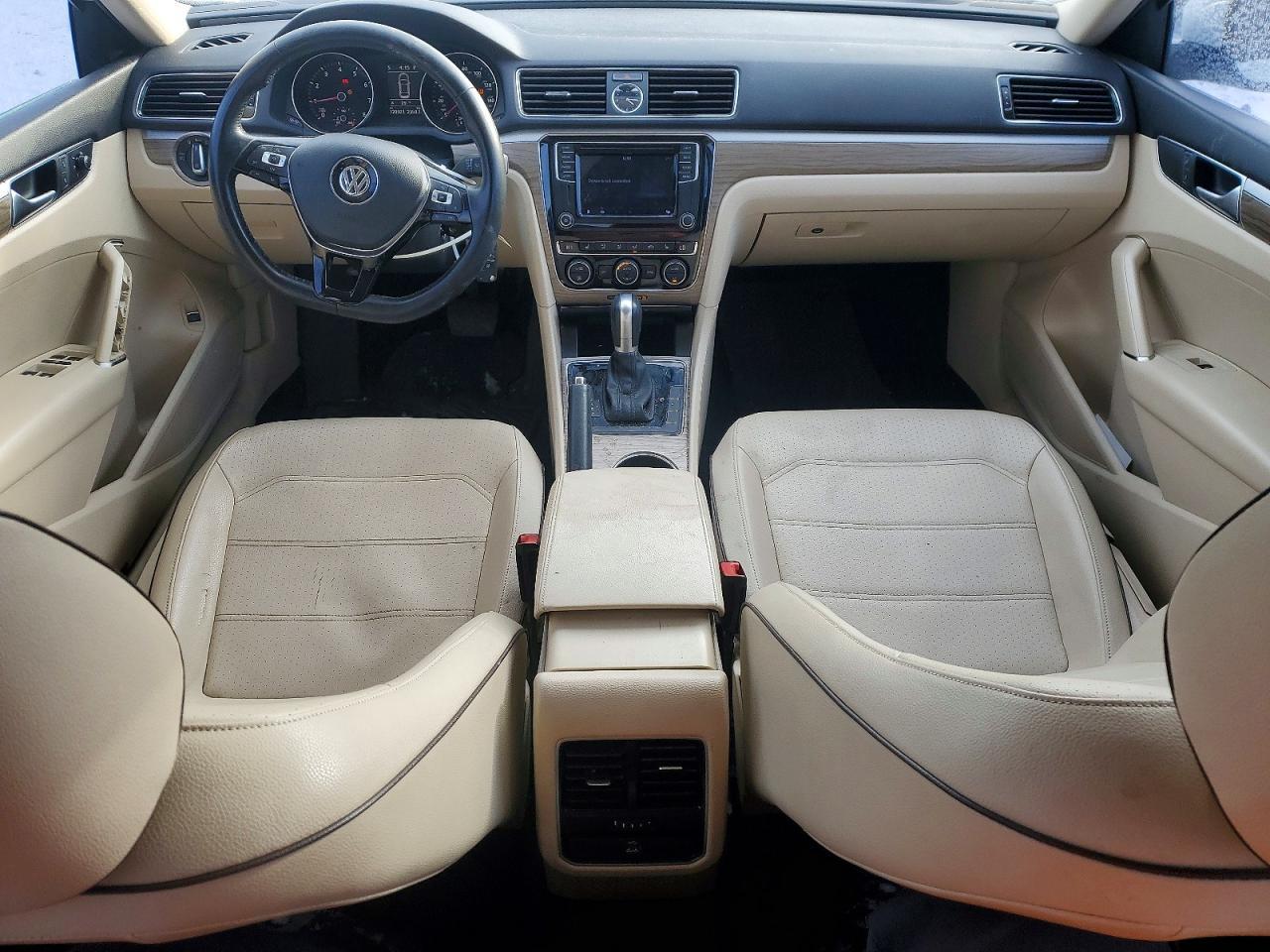 2016 Volkswagen Passat Se - zdjęcie 8