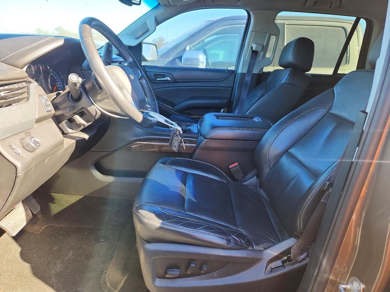 2016 Chevrolet Tahoe C1500 Lt - zdjęcie 7