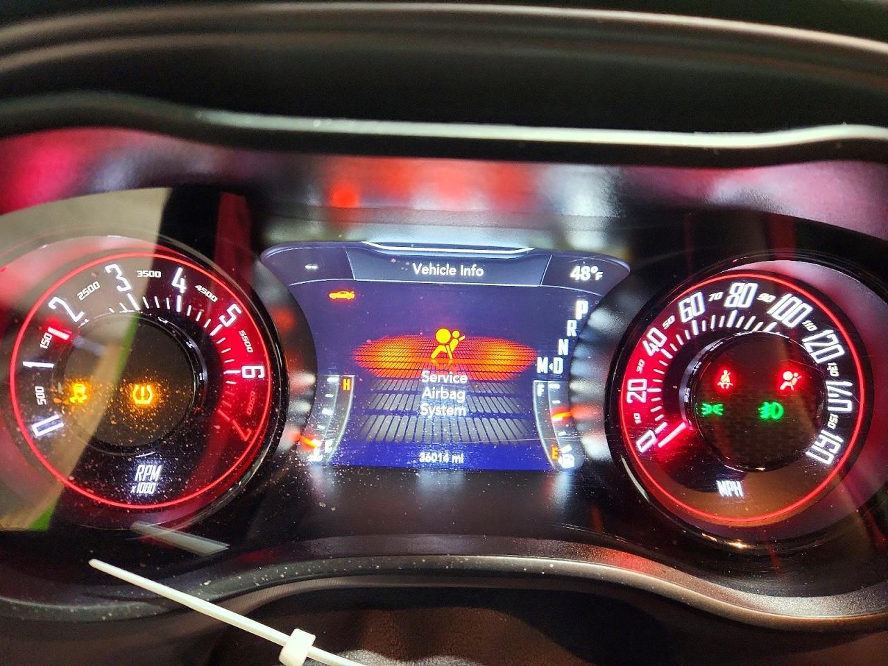 2023 Dodge Challenger Sxt - zdjęcie 9