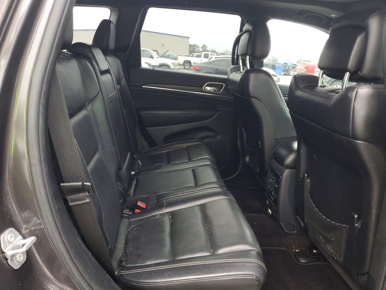 2017 Jeep Grand Cherokee Limited - zdjęcie 10