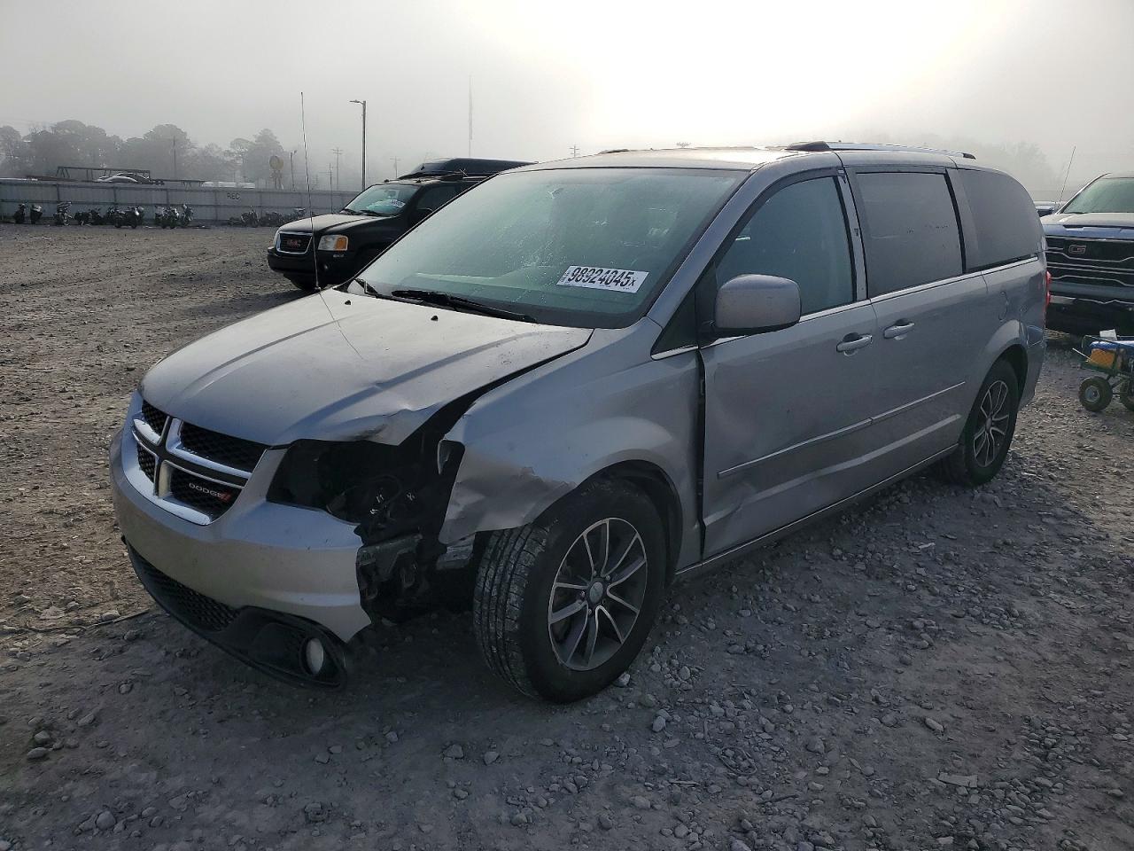 2017 Dodge Grand Caravan Sxt - zdjęcie główne