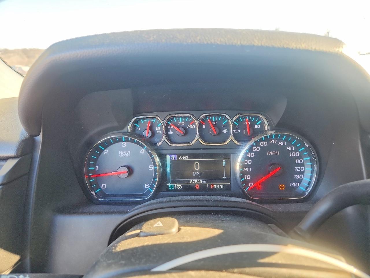 2019 Chevrolet Suburban K1500 Ls - zdjęcie 9