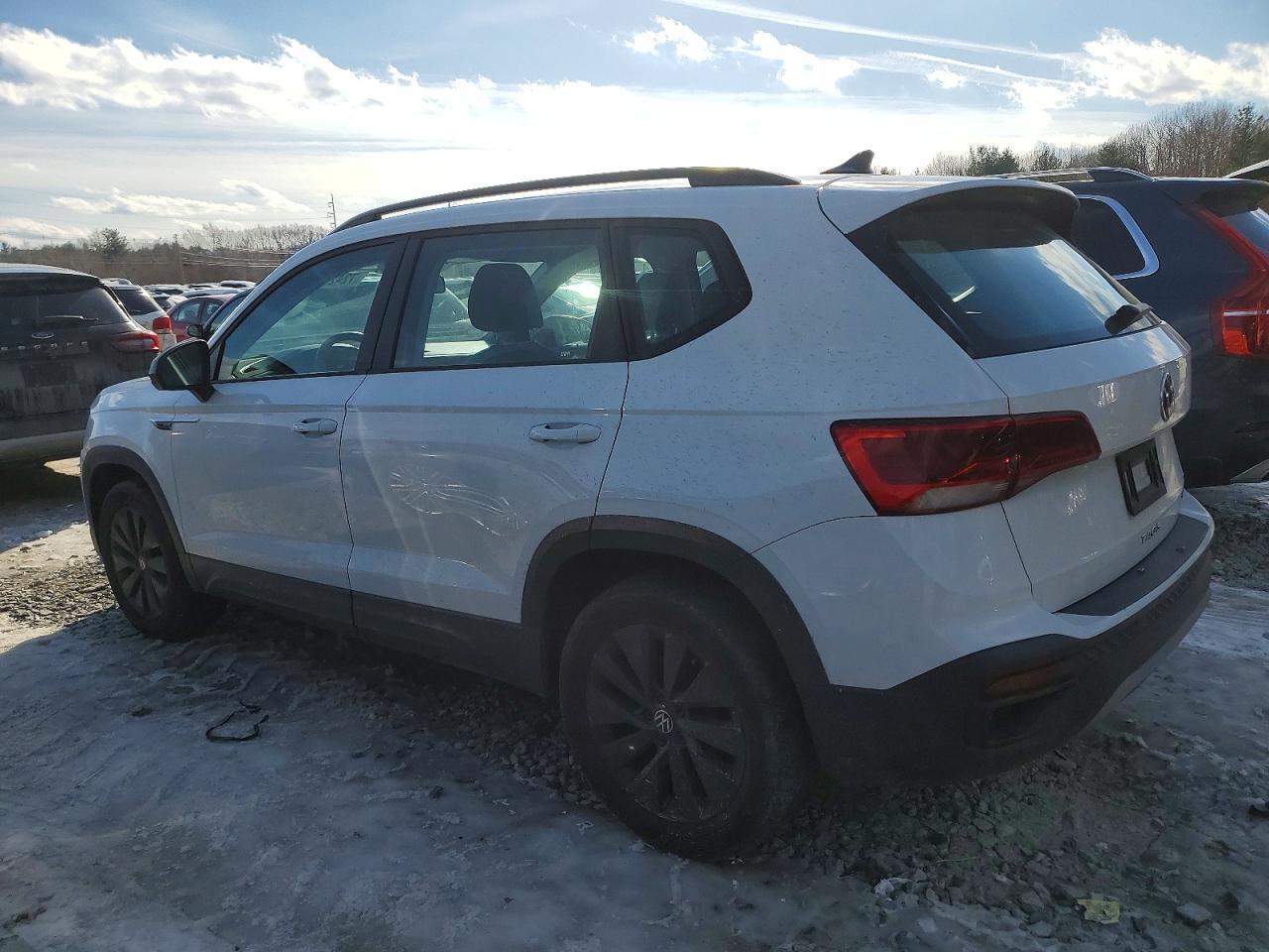 2022 Volkswagen Taos S - zdjęcie 2