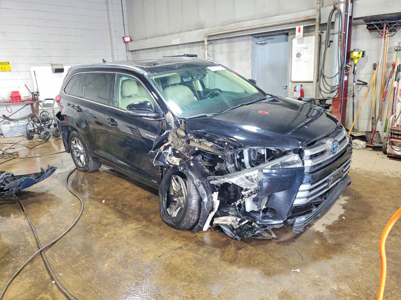 2019 Toyota Highlander Hybrid Limited Platinum - zdjęcie 4