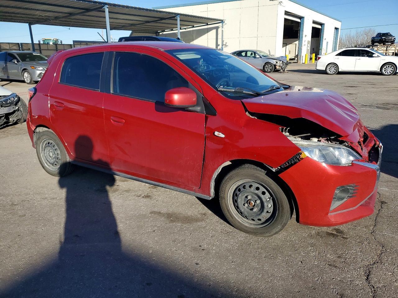 2023 Mitsubishi Mirage - zdjęcie 4