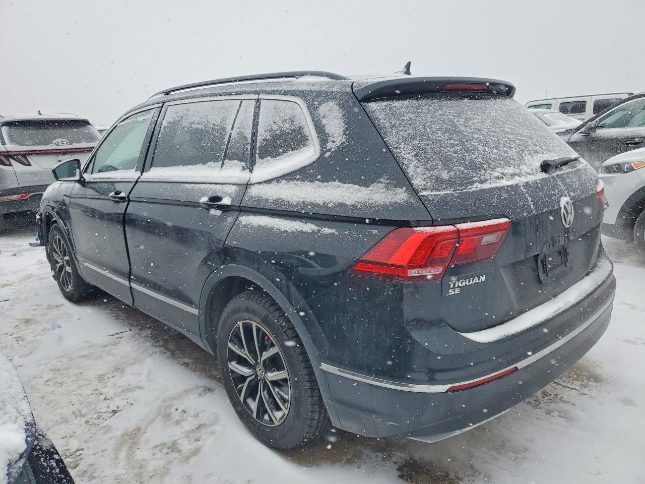 2021 Volkswagen Tiguan Se - zdjęcie 2