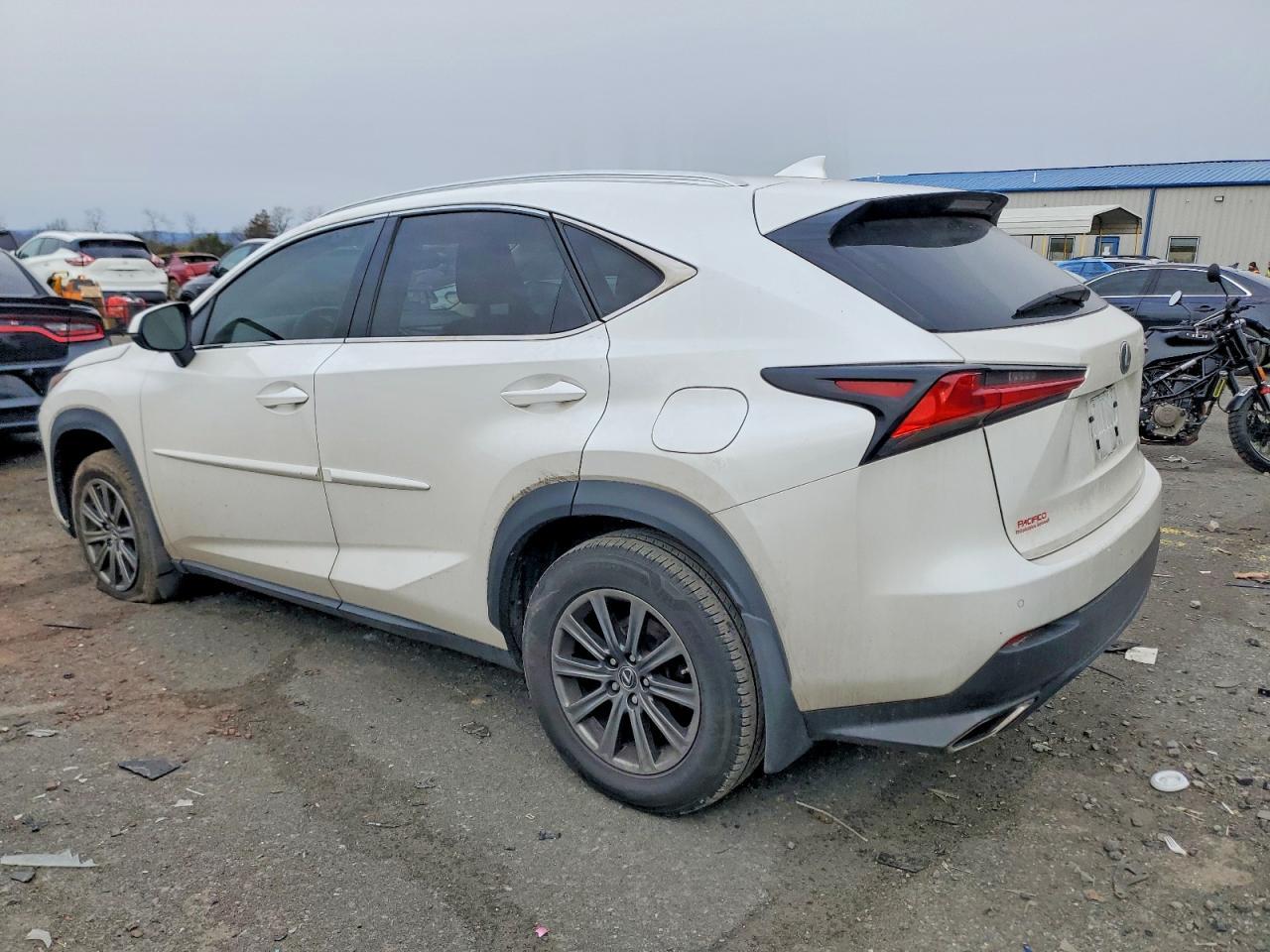 2020 Lexus Nx 300 - zdjęcie 2