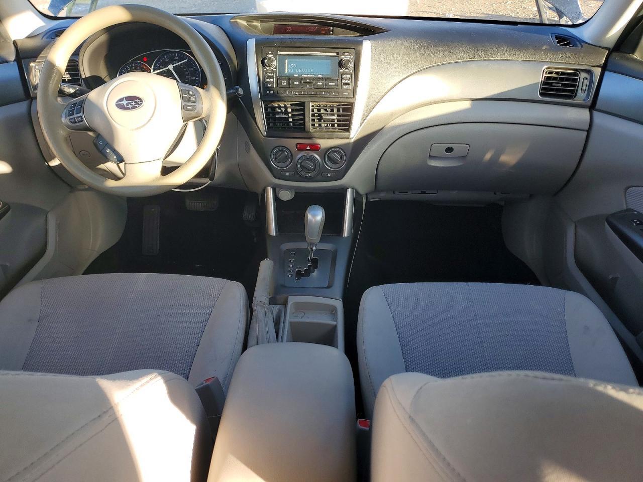 2013 Subaru Forester 2.5X - zdjęcie 8