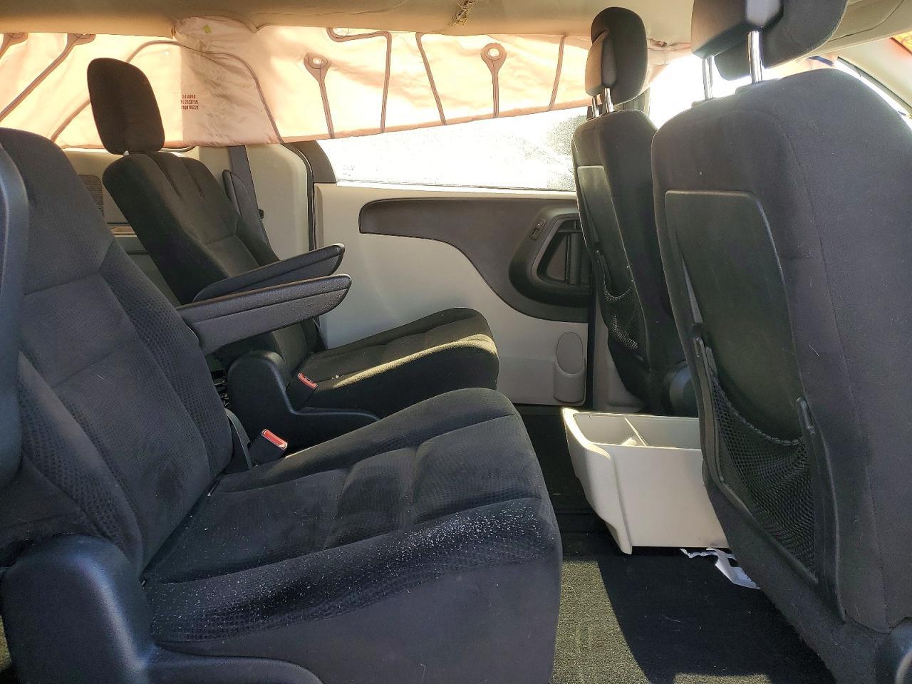 2016 Dodge Grand Caravan Sxt - zdjęcie 11