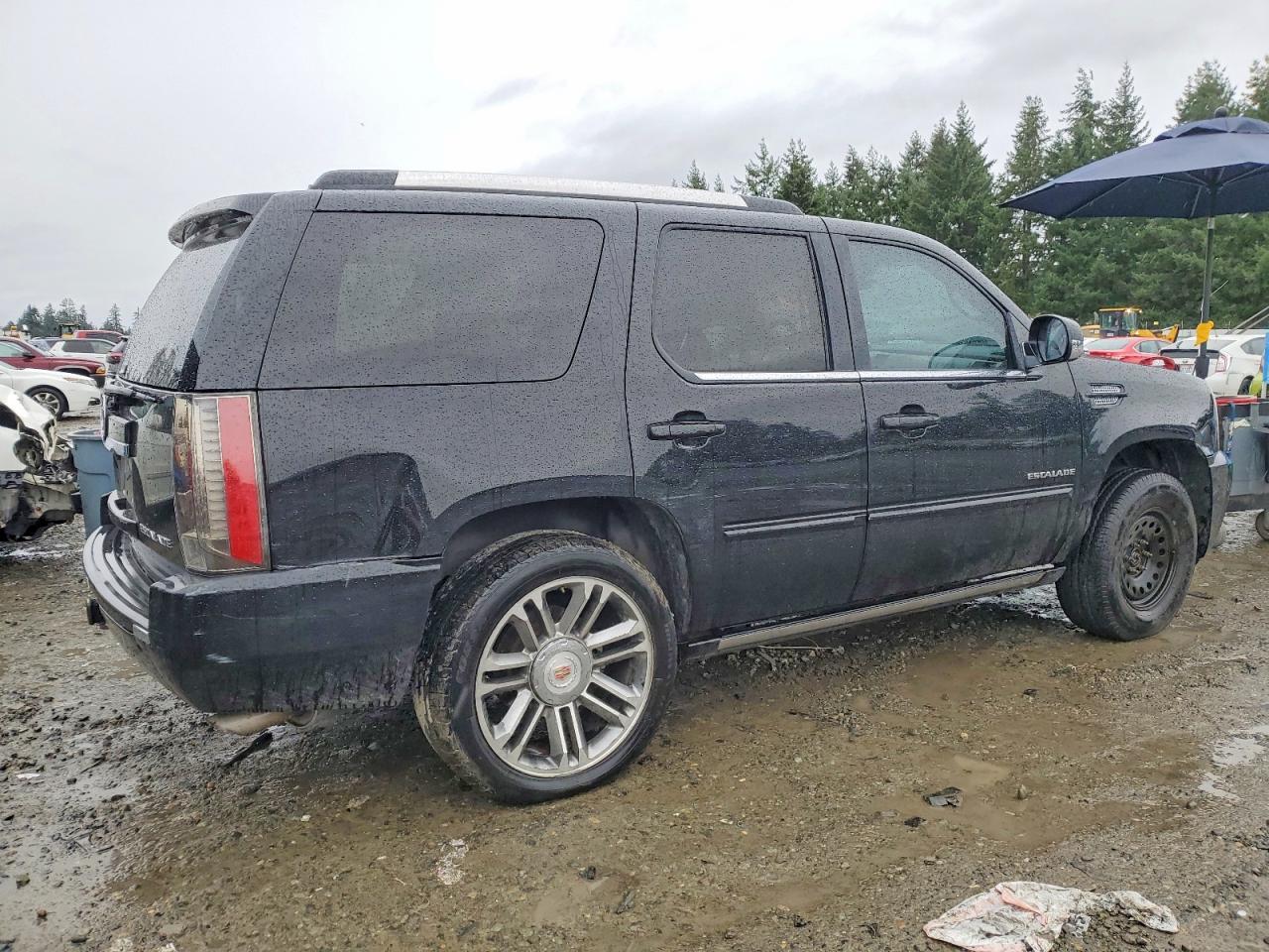 2014 Cadillac Escalade Premium - zdjęcie 3