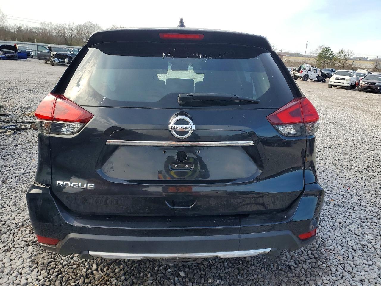 2017 Nissan Rogue S - zdjęcie 6