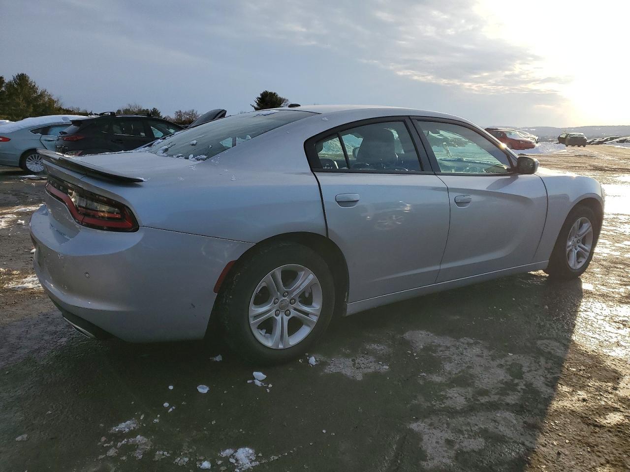 2019 Dodge Charger Sxt - zdjęcie 3