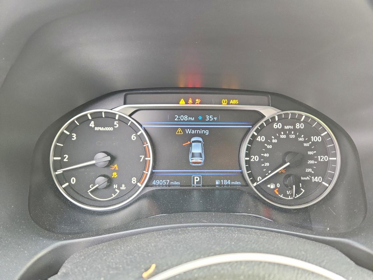 2022 Nissan Altima Sr - zdjęcie 9