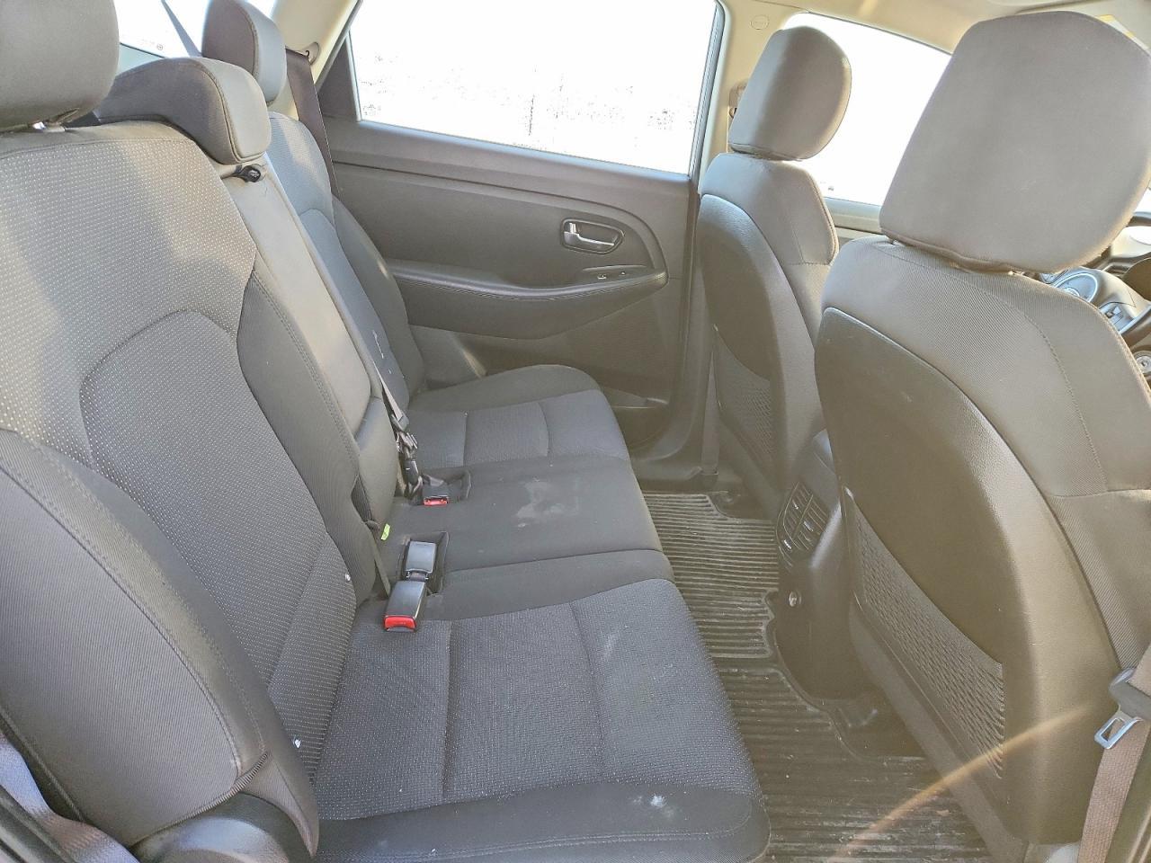 2014 Kia Rondo - zdjęcie 10