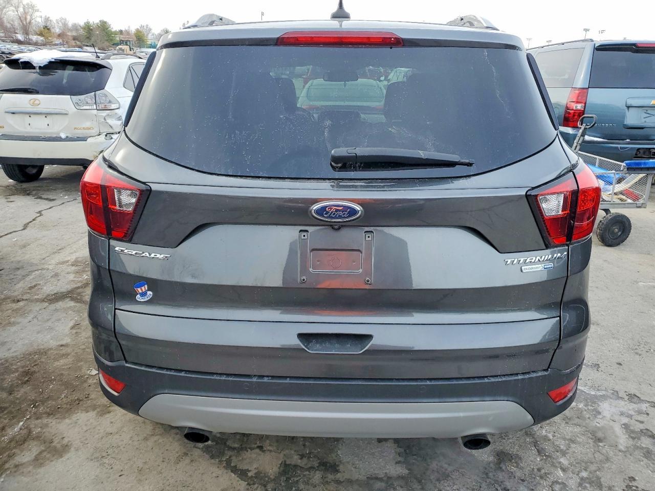 2019 Ford Escape Titanium - zdjęcie 6