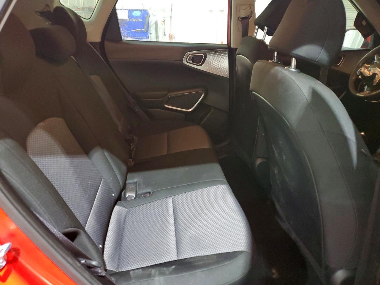 2025 Kia Soul Lx - zdjęcie 10