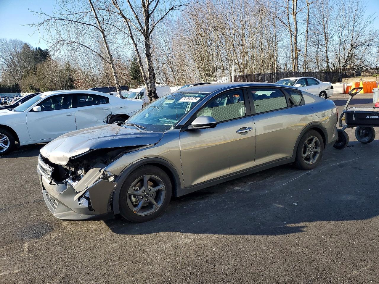 2025 Kia K4 Lx - zdjęcie główne