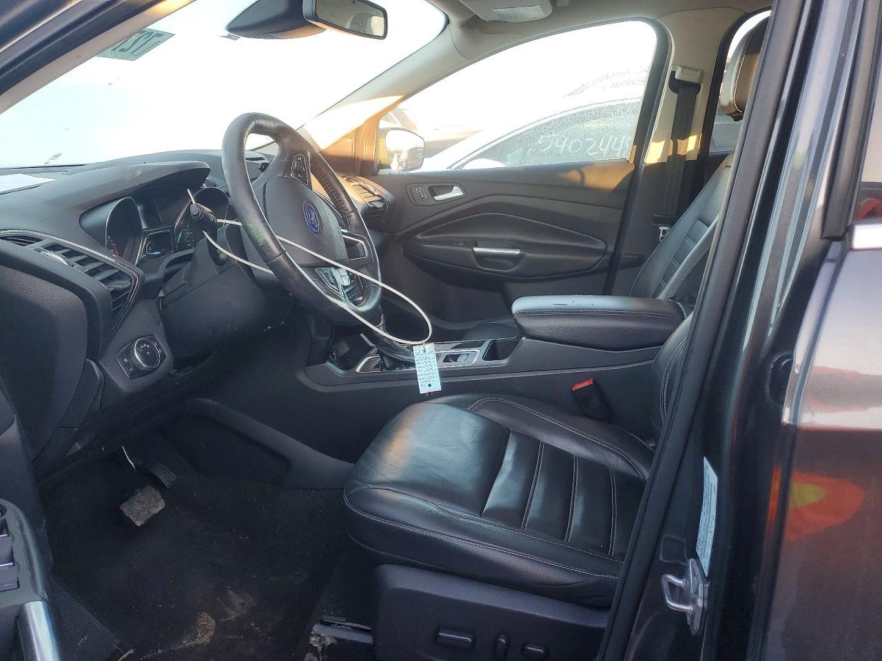 2017 Ford Escape Titanium - zdjęcie 7