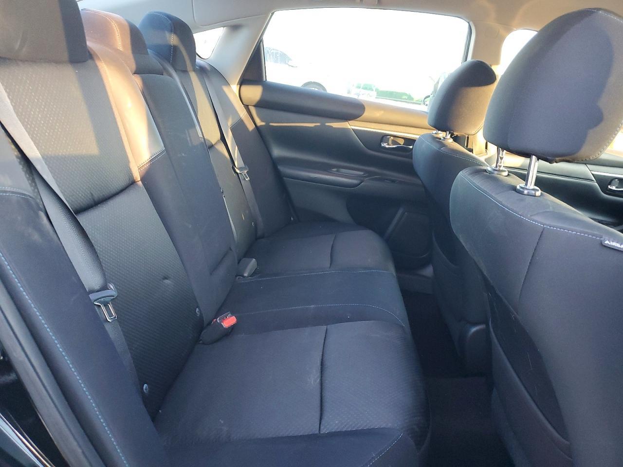 2016 Nissan Altima 2.5 - zdjęcie 10