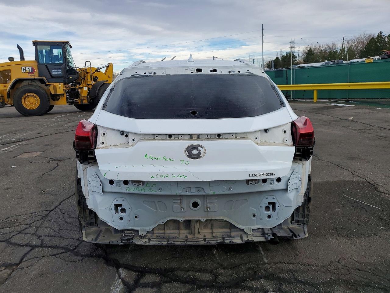 2020 Lexus Ux 250H - zdjęcie 6