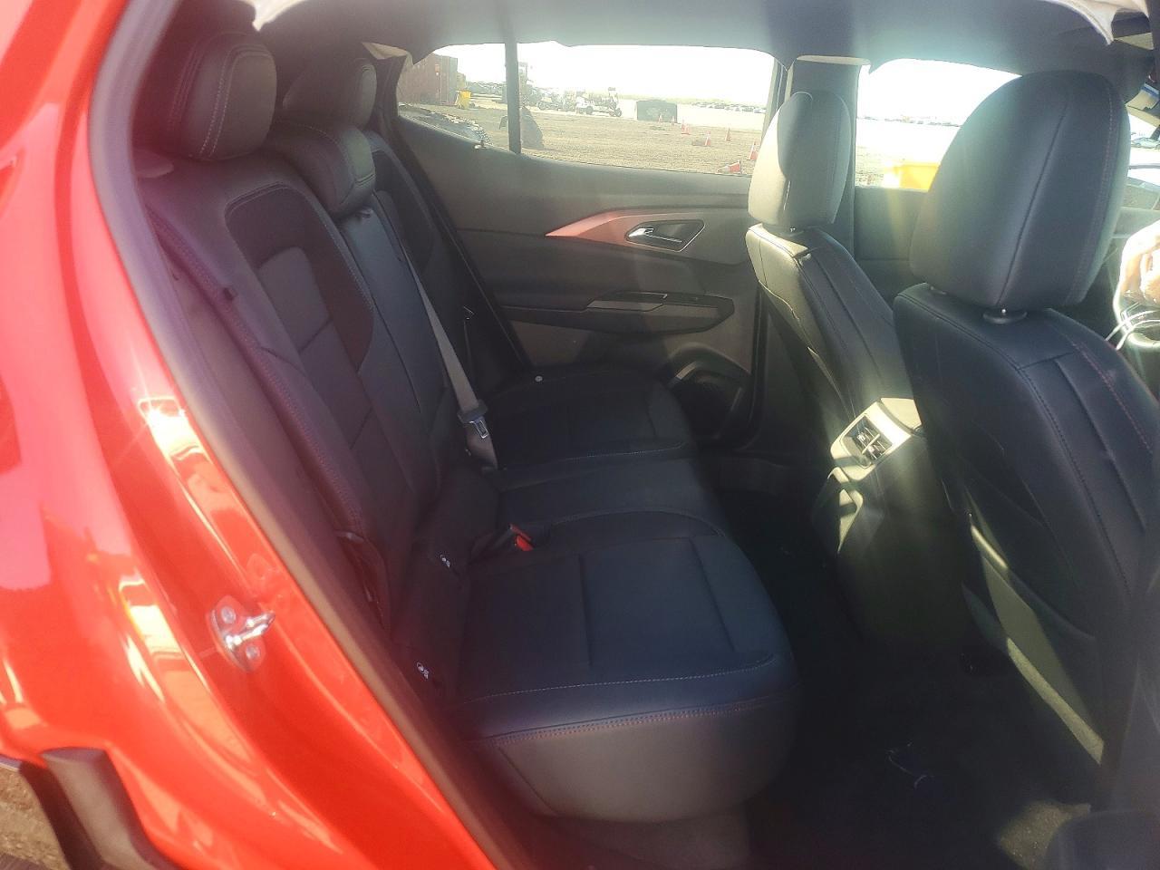 2025 Chevrolet Equinox Rs - zdjęcie 11