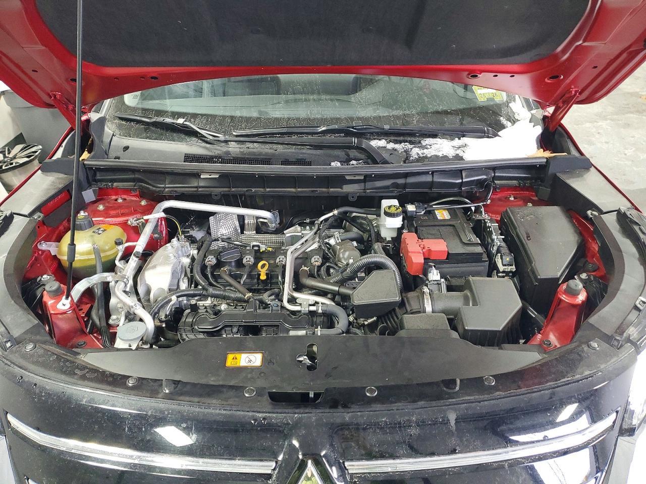 2025 Mitsubishi Outlander Se - zdjęcie 12