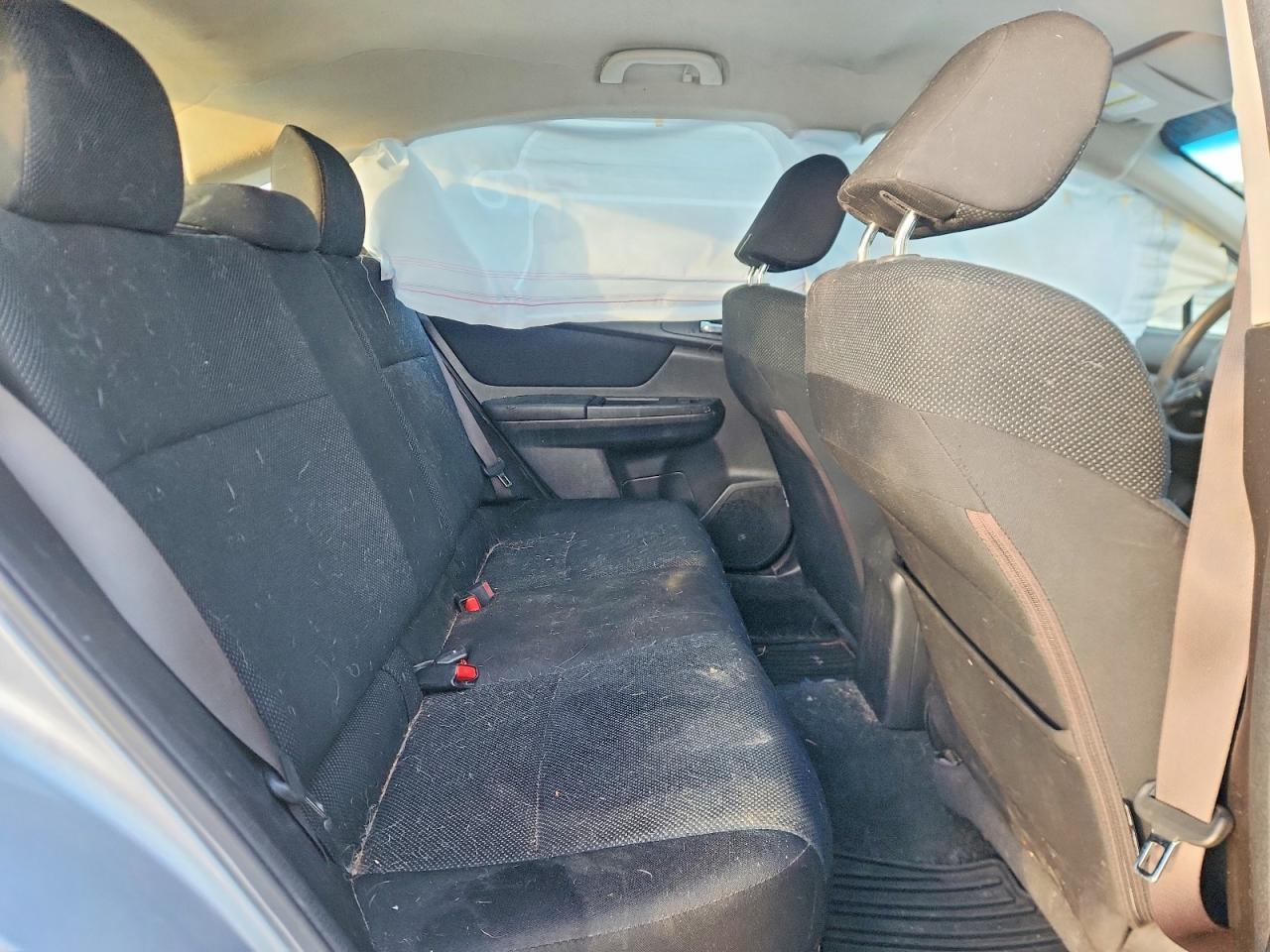 2013 Subaru Impreza Premium - zdjęcie 10