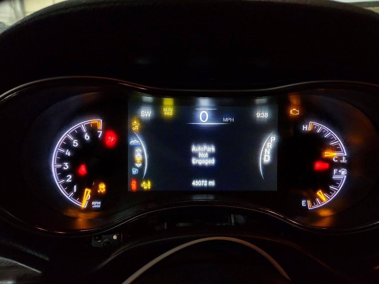 2021 Jeep Grand Cherokee Limited - zdjęcie 9