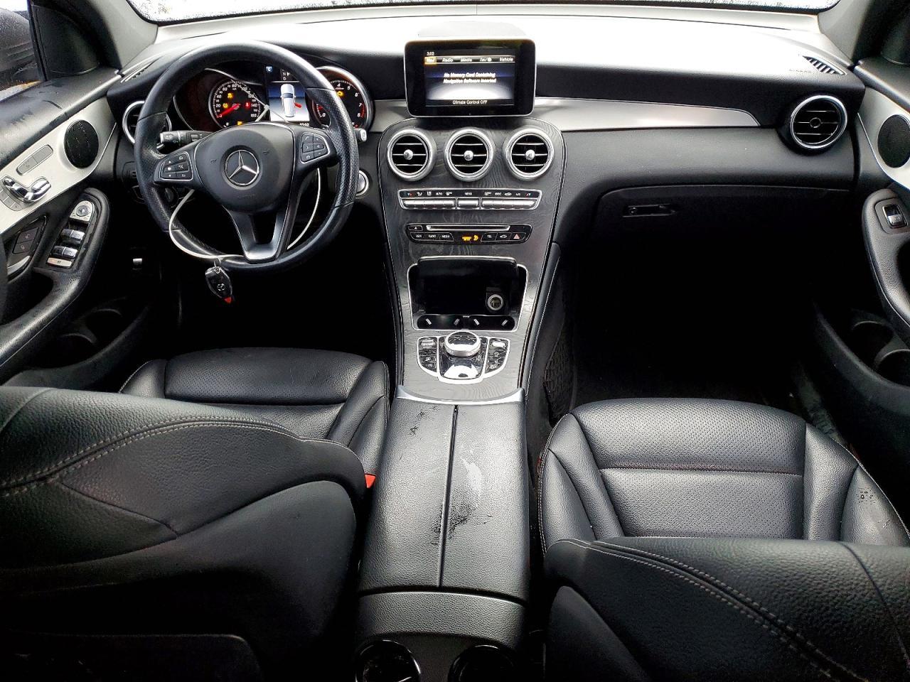 2019 Mercedes-Benz Glc 300 - zdjęcie 8