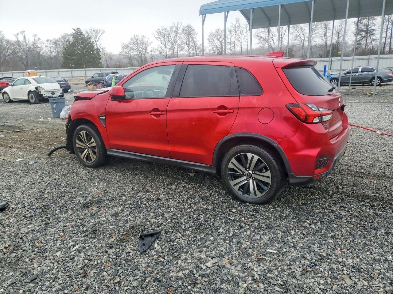 2020 Mitsubishi Outlander Sport Es - zdjęcie 2