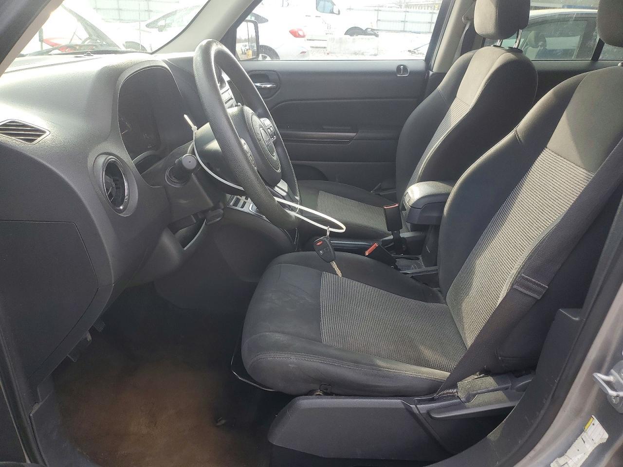 2016 Jeep Patriot Sport - zdjęcie 7