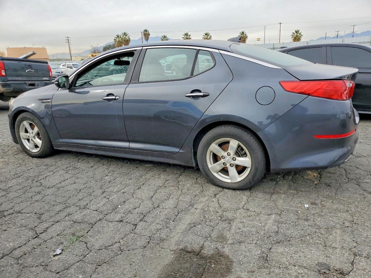 2015 Kia Optima Lx - zdjęcie 2