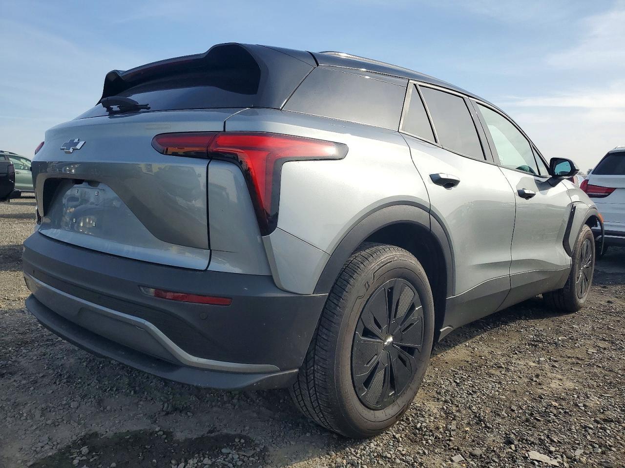 2025 Chevrolet Blazer Lt - zdjęcie 3