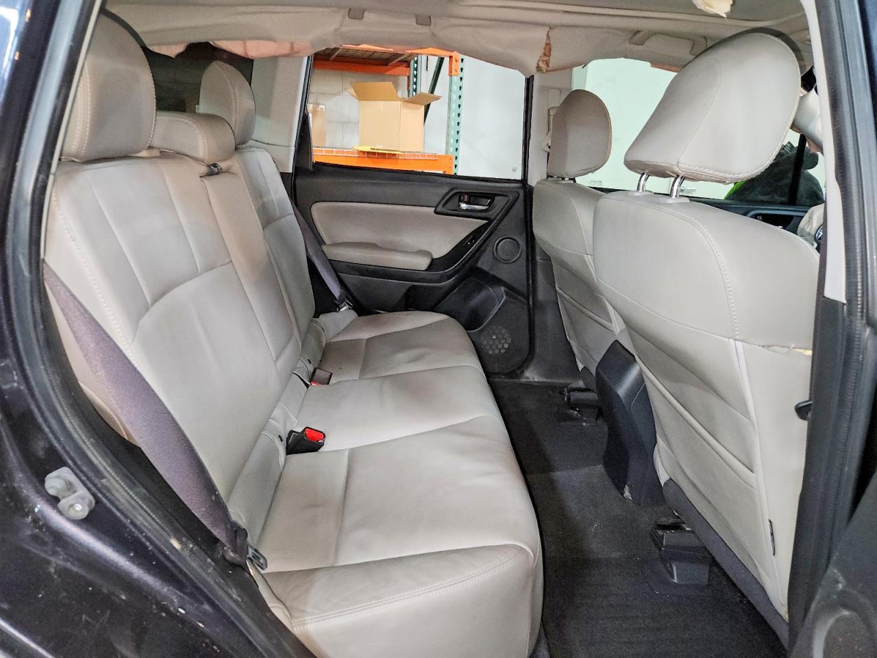 2015 Subaru Forester 2.5I Touring - zdjęcie 11
