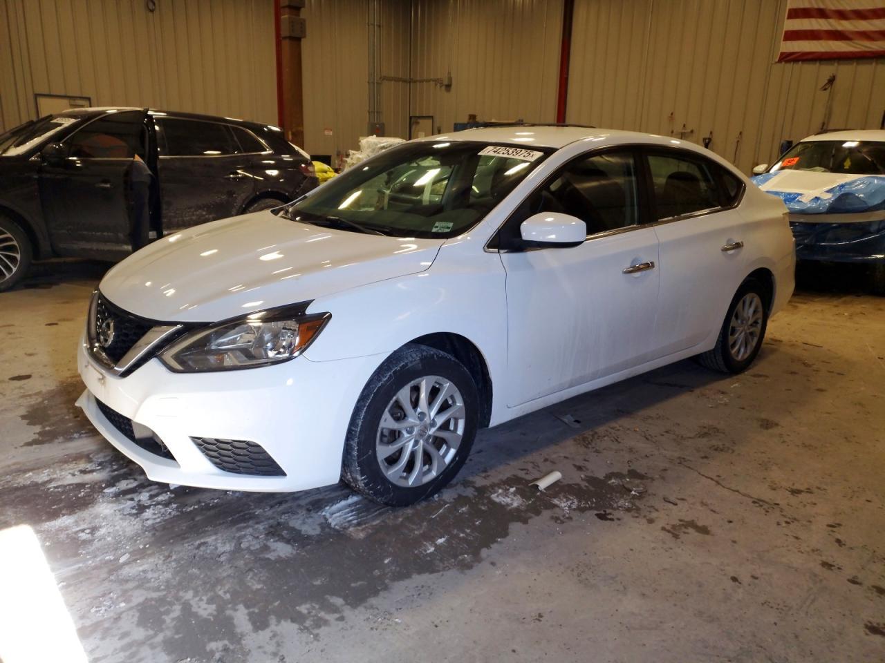 2019 Nissan Sentra S - zdjęcie główne