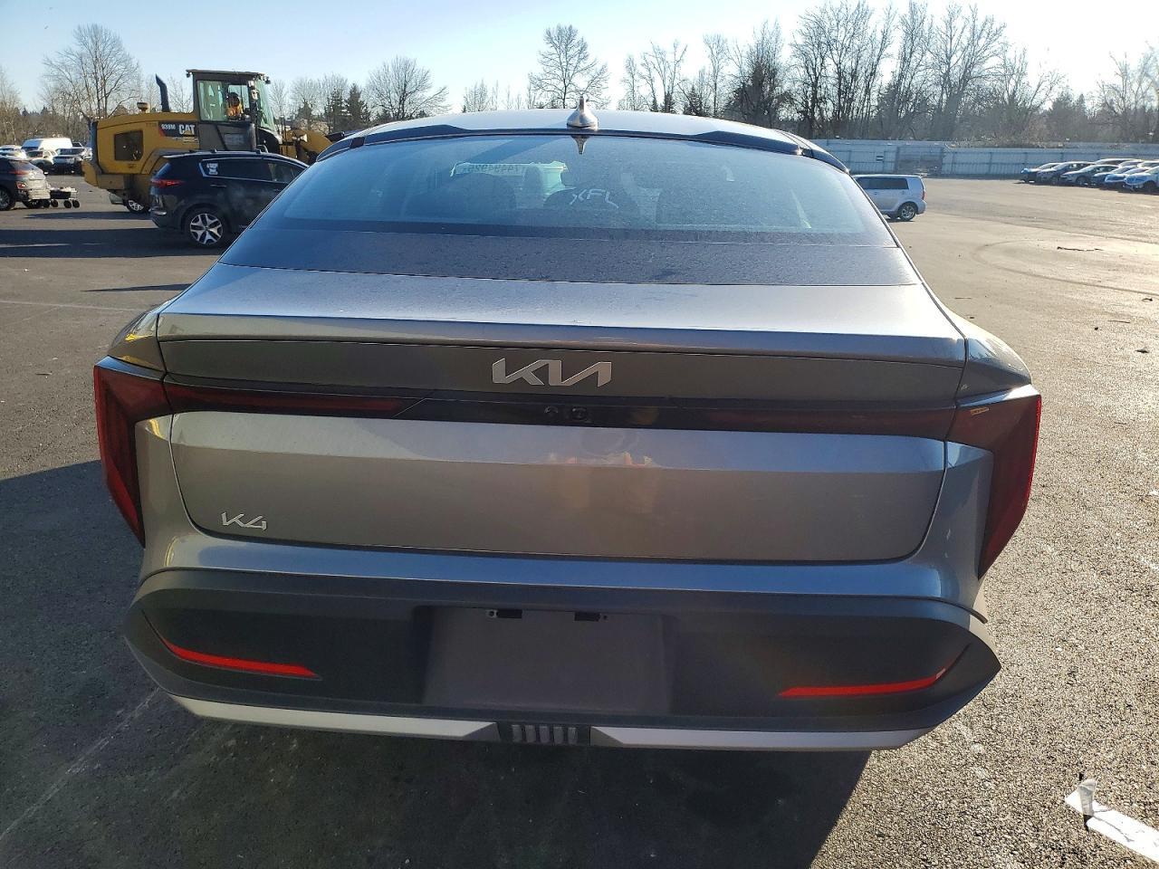 2025 Kia K4 Lx - zdjęcie 6