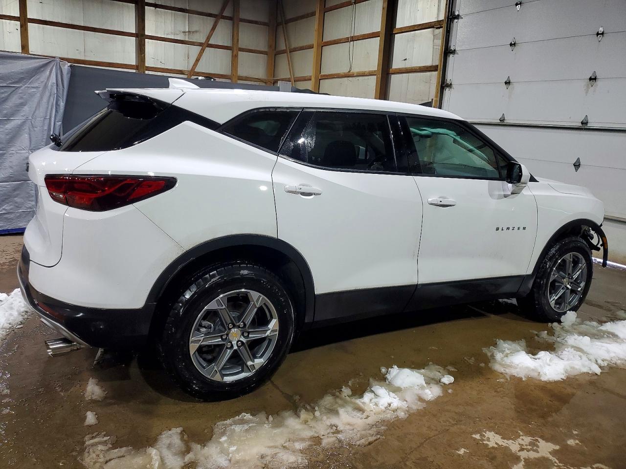 2023 Chevrolet Blazer 2Lt - zdjęcie 3