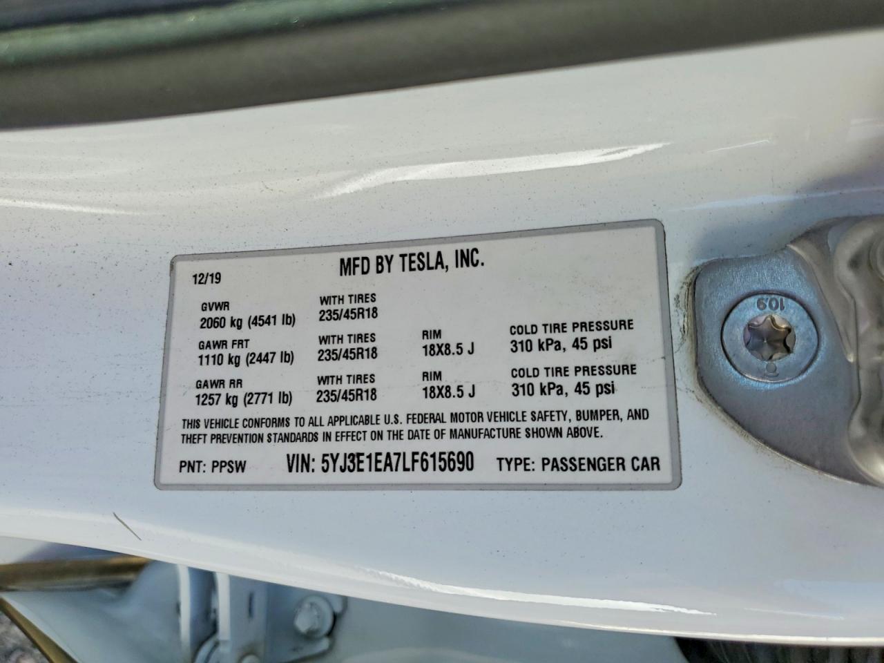 2020 Tesla Model 3 - zdjęcie 12