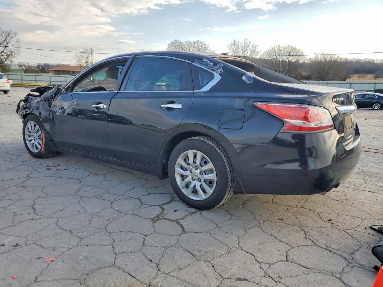 2015 Nissan Altima 2.5 - zdjęcie 2