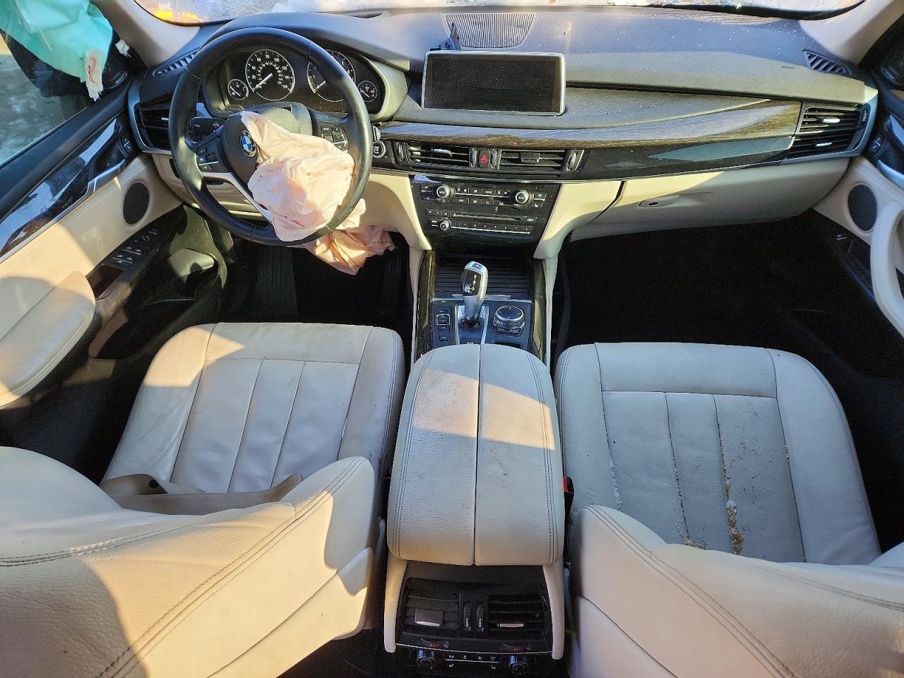 2016 BMW X5 xDrive35I - zdjęcie 8