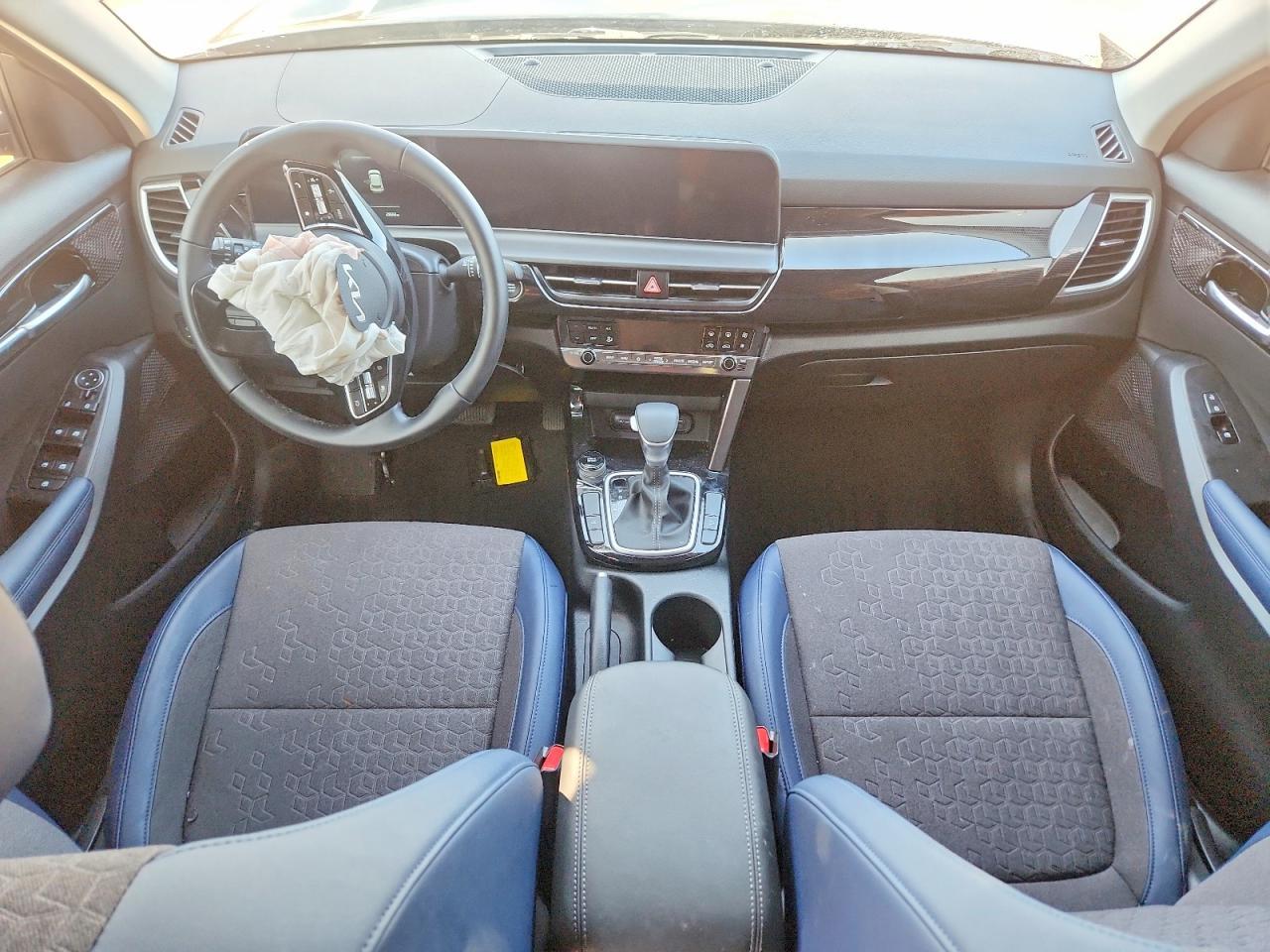 2025 Kia Seltos S - zdjęcie 8