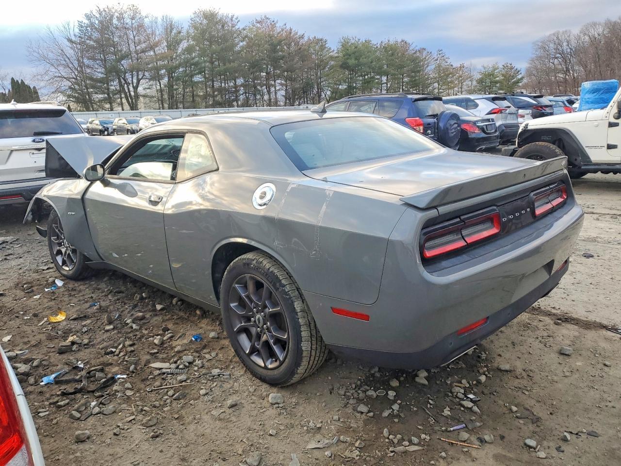 2018 Dodge Challenger Gt - zdjęcie 2