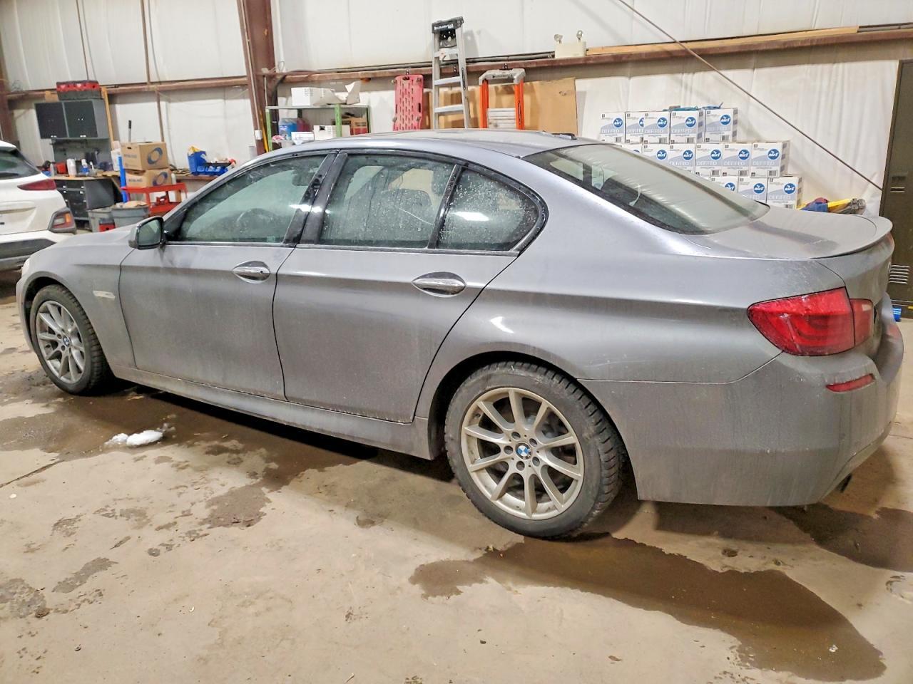 2013 BMW 535 Xi - zdjęcie 2