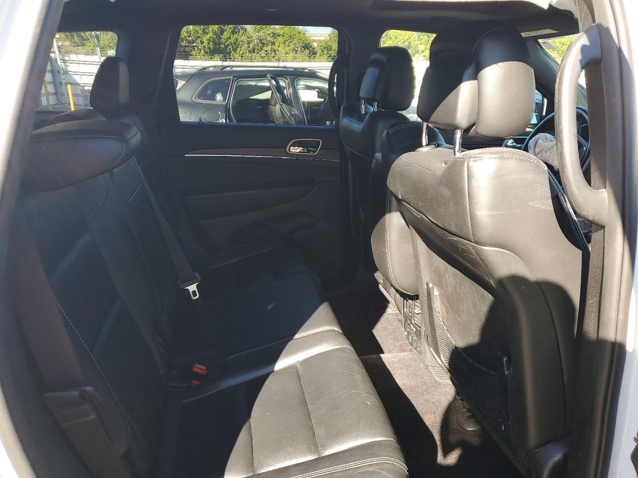 2017 Jeep Grand Cherokee Limited - zdjęcie 11