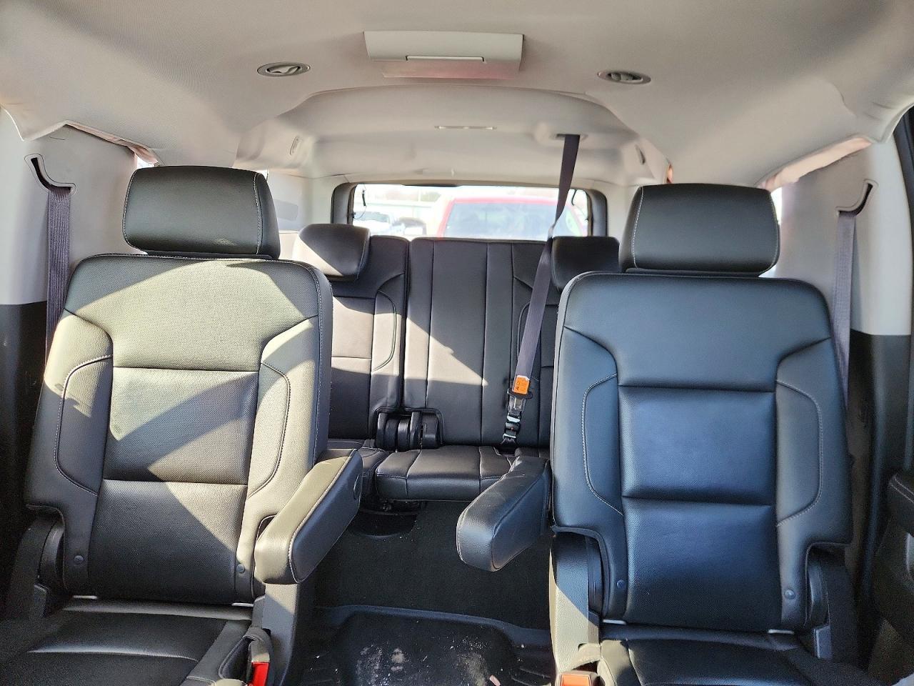 2016 Chevrolet Suburban K1500 Ltz - zdjęcie 10
