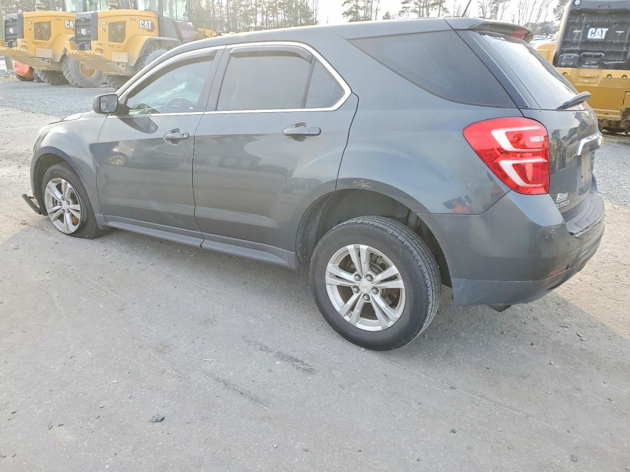 2017 Chevrolet Equinox Ls - zdjęcie 2