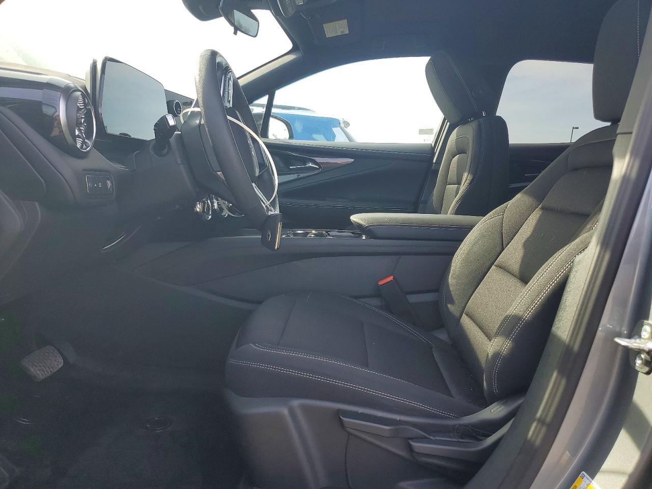 2025 Chevrolet Blazer Lt - zdjęcie 7