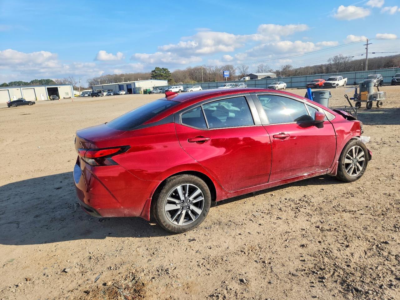 2025 Nissan Versa Sv - zdjęcie 3