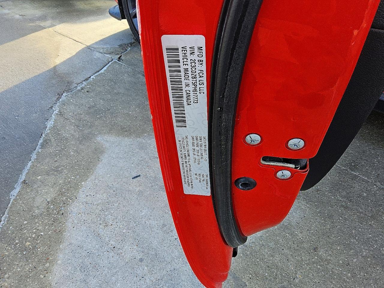 2023 Dodge Challenger R/T - zdjęcie 12