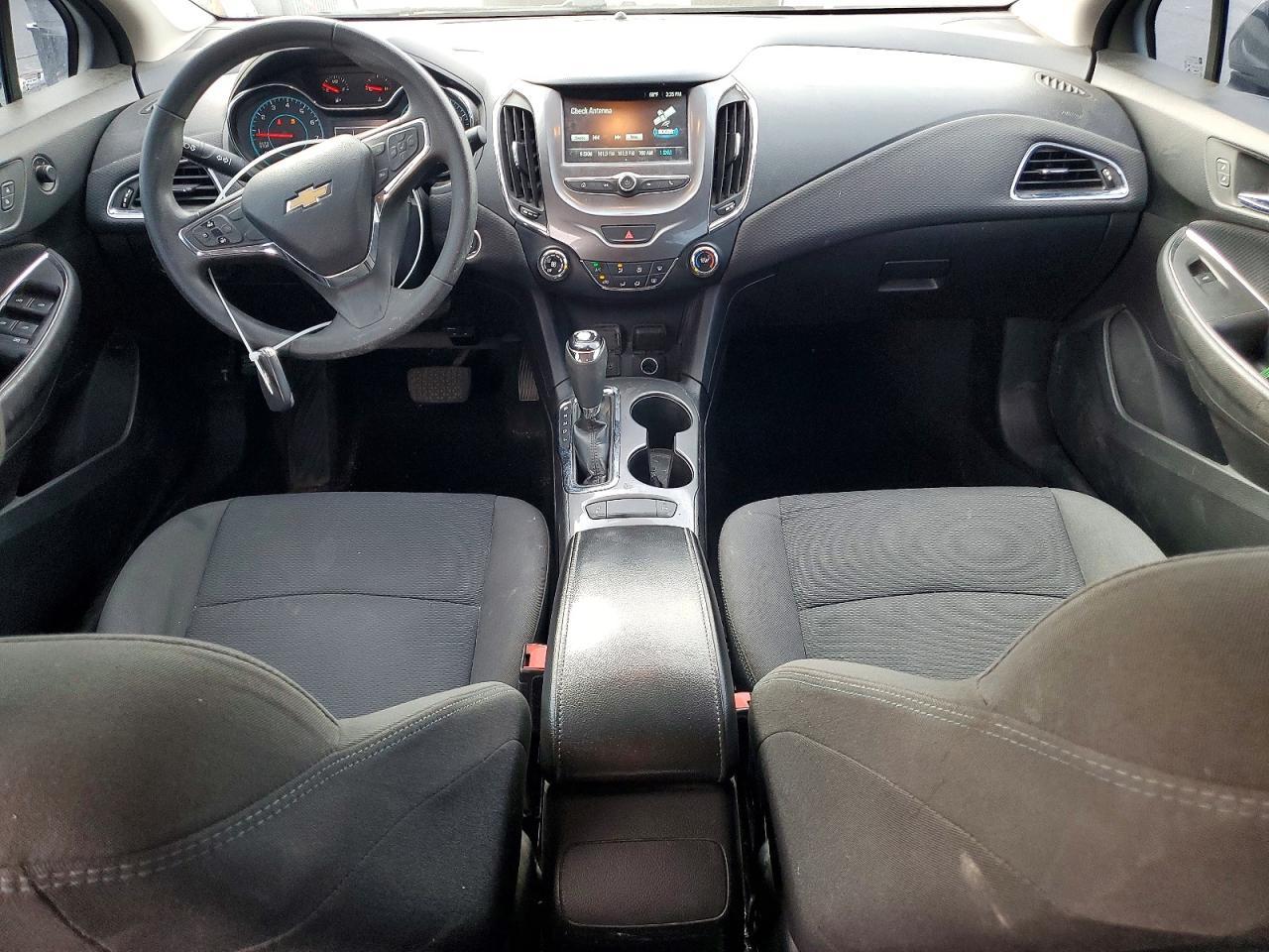 2018 Chevrolet Cruze Lt - zdjęcie 8